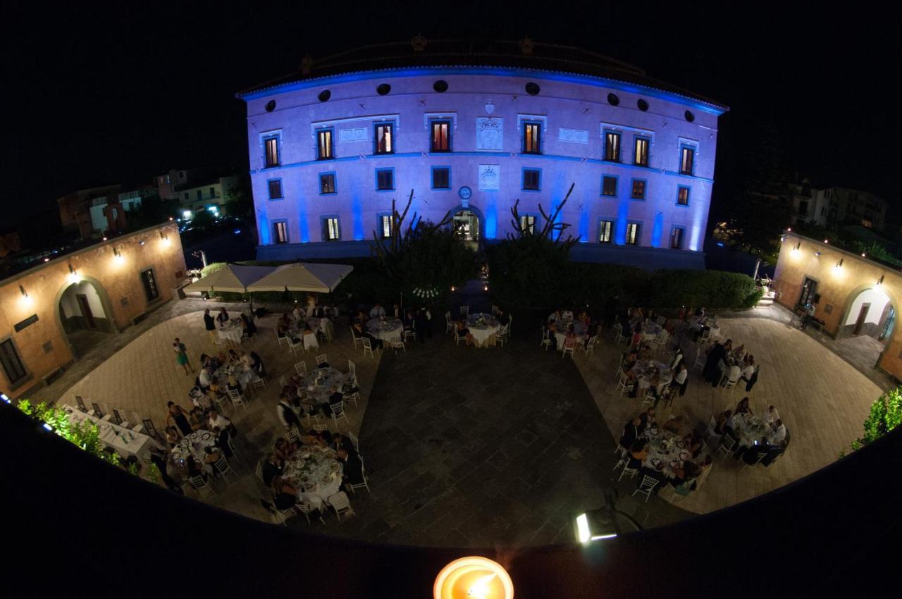 Bed and Breakfast Castello Di Casapozzano Aversa Zewnętrze zdjęcie